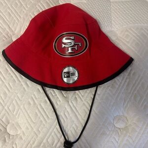 BRAND NEW 49ERS Bucket hat